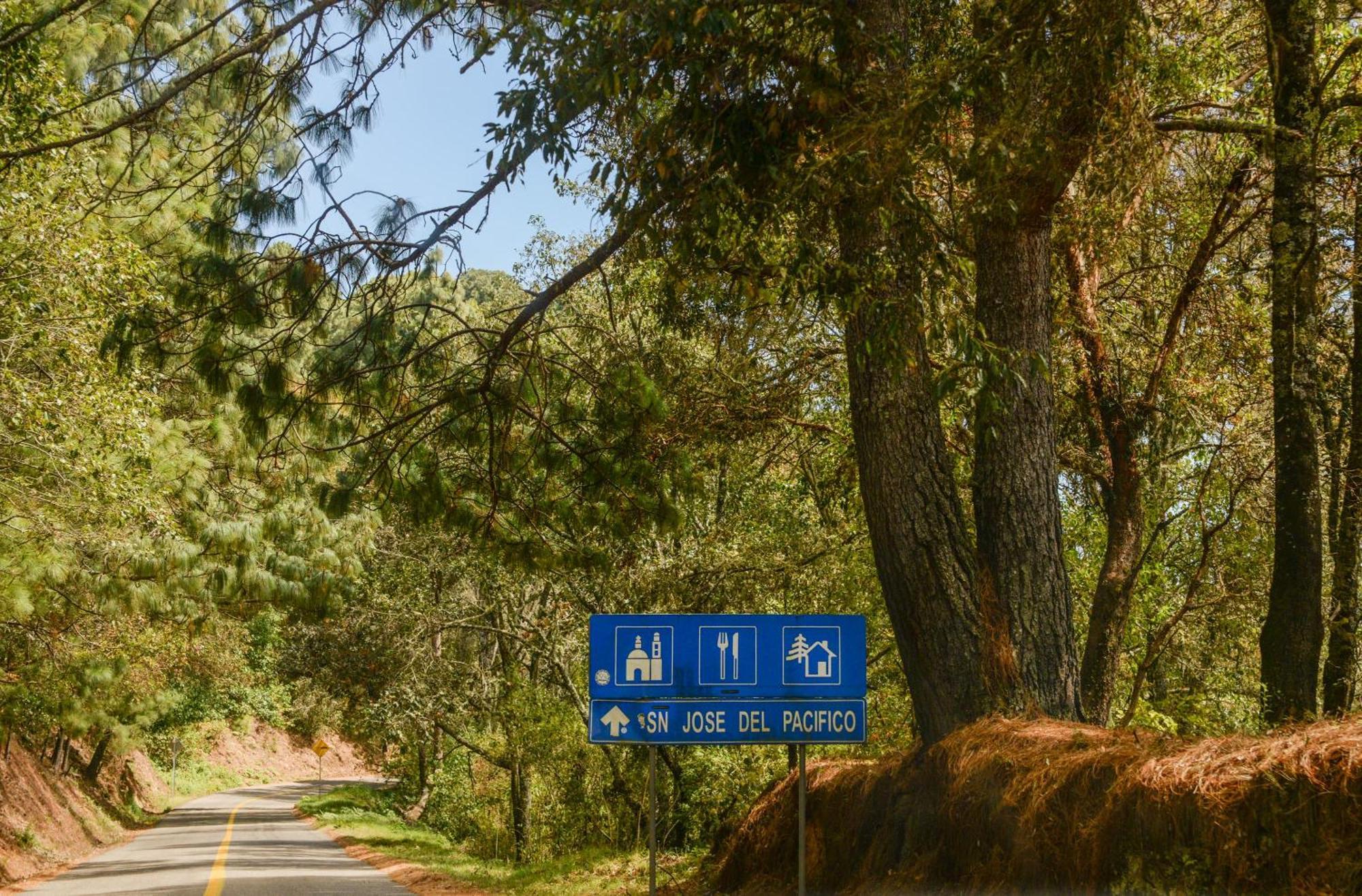 San Jose Del Pacifico- Cabanas Camino Al Cielo 3 Exterior photo